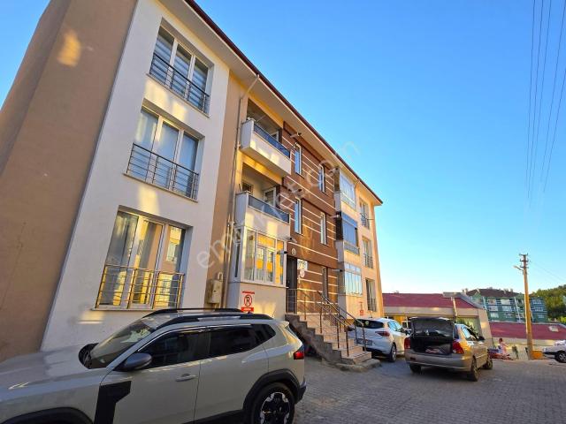 Garanti Emlak'tan Şehir Merkezinde Yeni Binada Bahçeli 2+1 Daire