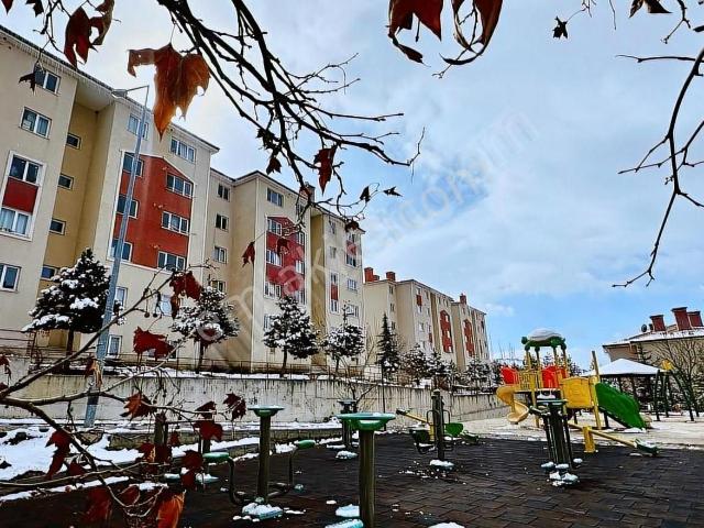 Garanti Emlaktan Esentepe Toki'de Ara Katta Satılık 2+1 Daire