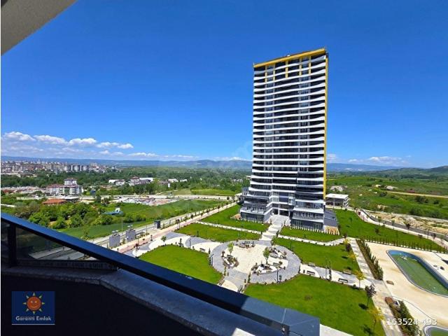 Garanti Emlak'tan Havuzlu Sitede K.Otoparklı 119 m 2+1
