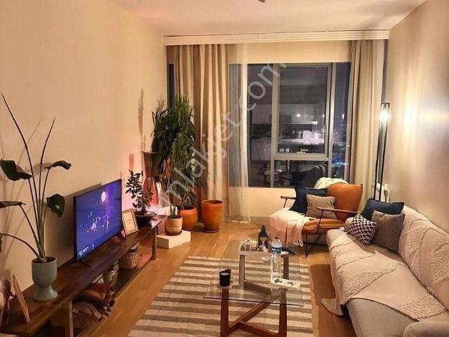 Garanti Koza Kınalı Blok Da Kiralık Yüksek Kat 1+1 Daire Boş