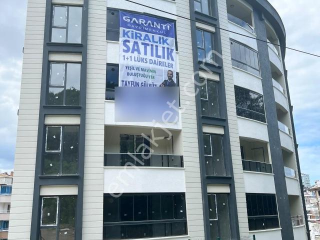 Garanti'den Körfez'de Orman Ve Deniz Manzaralı Eşyasız 1+1