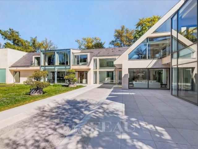 Garches Golf de Saint Cloud Maison d'architecte, piscine intérieure