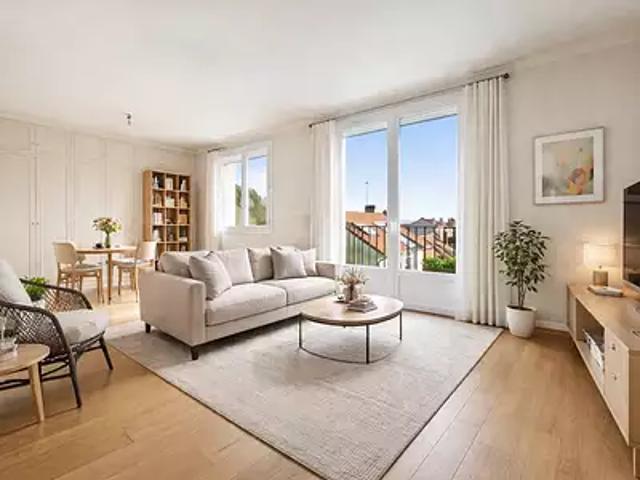 Garches 92380 Achat / Vente appartement 4 pièces t4 au dernier étage