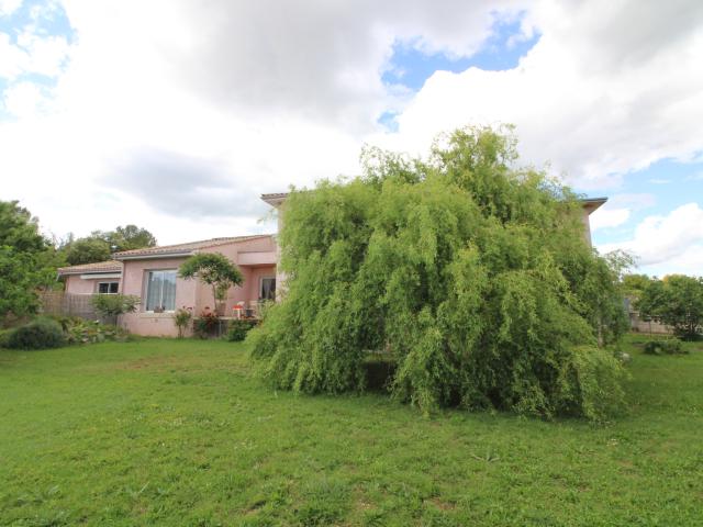 Gard VILLA 150 m2 3 chambres terrain de 815 m2
