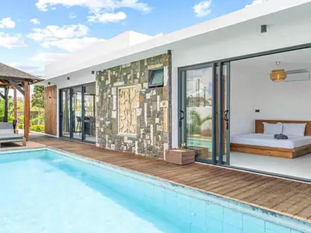 Gard 30 Achat / Vente maison 4 pièces t4 au dernier étage piscine