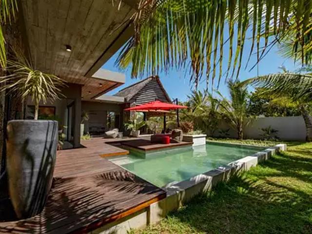 Gard 30 Achat / Vente maison 6 pièces t6 au dernier étage piscine