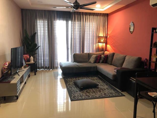 Gardenz one South park condominium seri kembangan Fully furnish