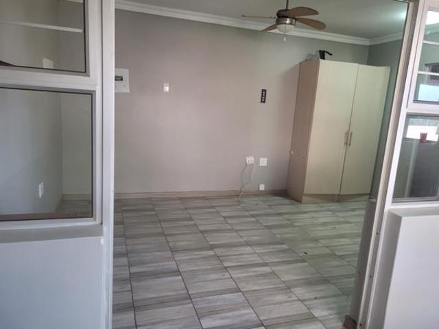 Garden Cottage in Ballito Central