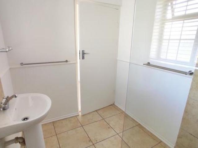 Garden Cottage in Plumstead