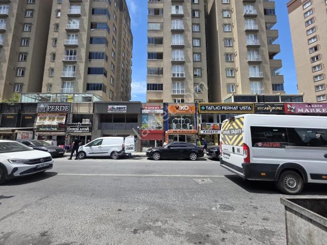 Garden City Bahçeyolu Caddesi Asma Katlı 160m2 Satılık Dükkan