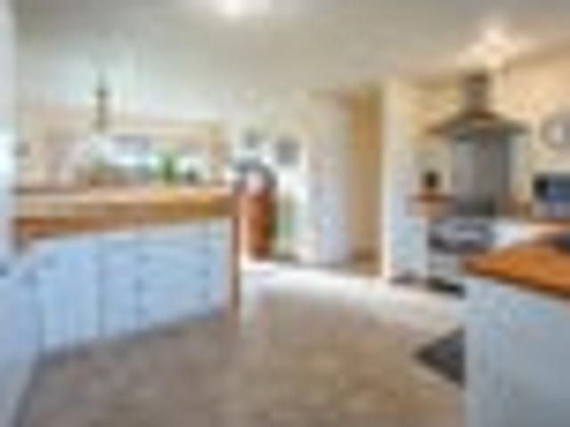 Garden sanctuary in sought after ‘The Downs’