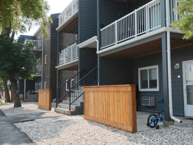 Garden Park Estates 1 Bedroom Apartment for Rent at 777 777 Leila Avenue, Winnipeg, MB R2V 3R6 Templeton Sinclair