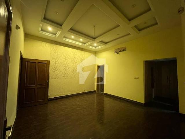 Garden Town 2 Kanal 3 Marla House For Sale 5 Bedrooms