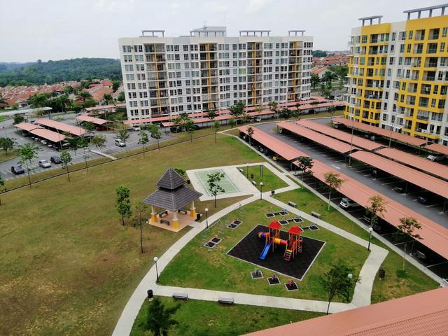 Garden Villa Apartment Senawang Lekas Highway