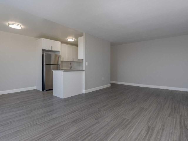 Garden Vista Apartments 1 Bedroom Apartment for Rent at 297 Base Line Rd W, London, ON N6J 1W4 Southcrest