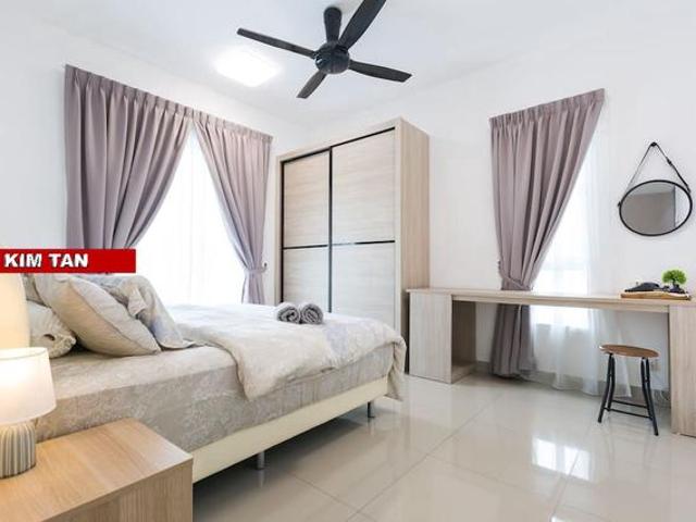 Gardens Ville Sungai Ara Bayan Lepas Renovated Unit Furnish AVAILABLE