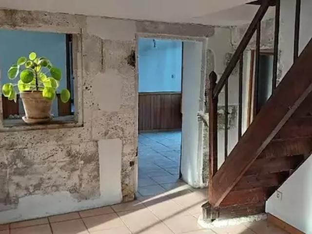 Gardes le Pontaroux 16320 Achat / Vente maison 3 pièces t3