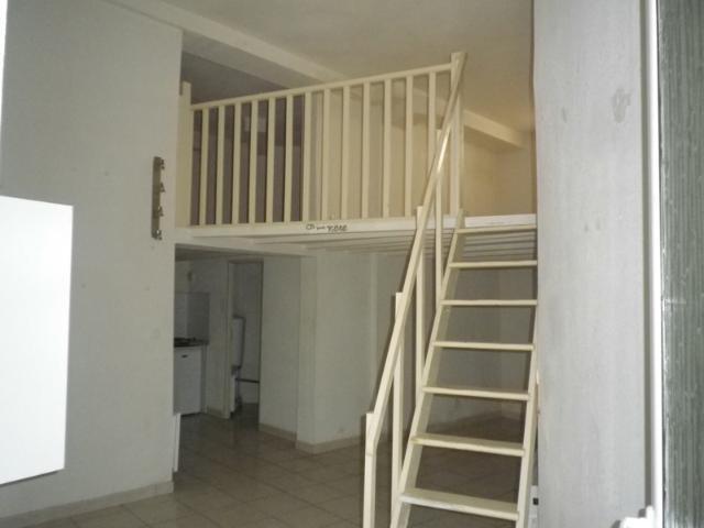 Gare St Roch appartement avec grande mezzanine à louer