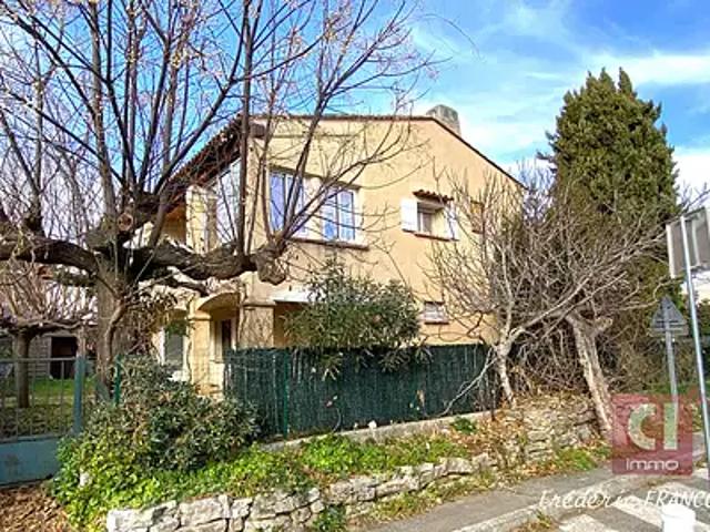Garéoult 83136 Achat / Vente maison 6 pièces t6