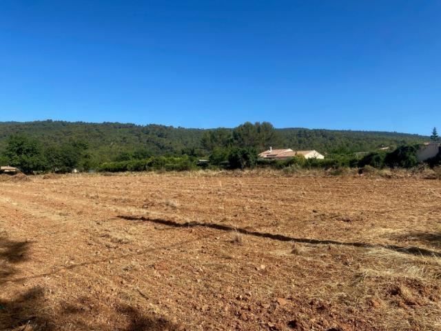 Garéoult Vente Terrain 83
