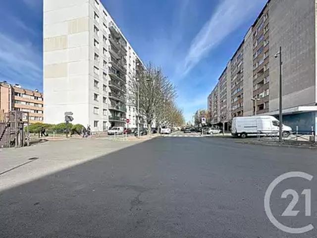 Garges lès Gonesse 95140 Achat / Vente appartement 2 pièces t2