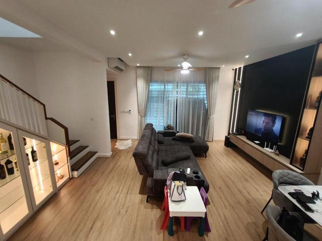 Garland 2 Landed House For Sale Rumah Rawang Dijual KTM nearby