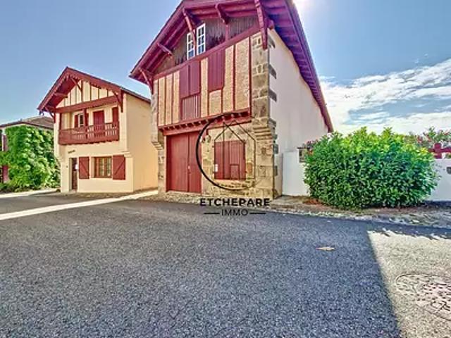 Garris 64120 Achat / Vente maison 12 pièces t12