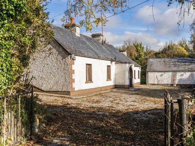 Garryglass, Scramoge, Co. Roscommon Sherry FitzGerald P. Burke 4853 MyHome. Ie Residential