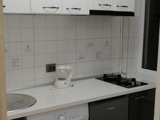 GARS. APARATORII PATRIEI, BUCATARIE INCHISA, BOILER, METROU 11 MINUTE