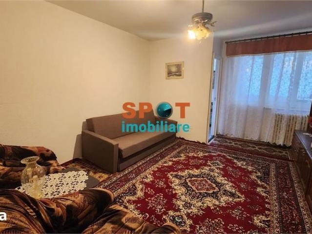Garsonieră 28 mp, balcon închis|Mănăștur zona Parâng/Baza La Terenuri