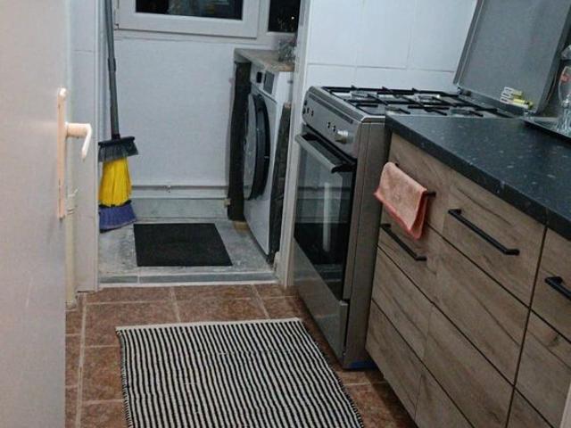 Garsonieră/2 cam de închiriat în Giurgiului, Sector 4, 40 mp