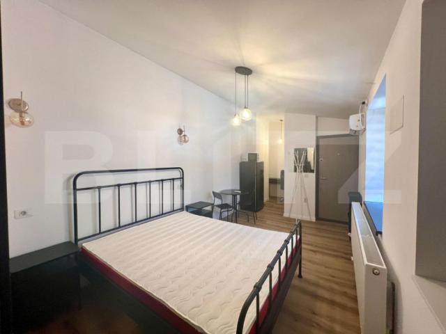 Garsonieră 30 mp, centrala proprie si AC, zona Centru Unive