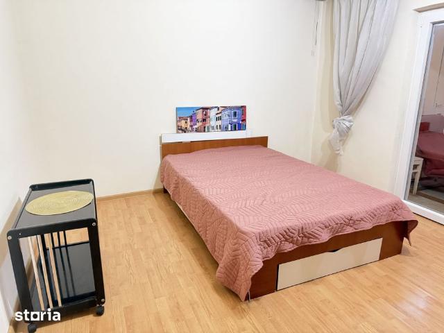 Garsonieră 40mp, balcon Soarelui