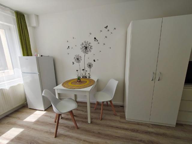Garsonieră de închiriat cheltuieli incluse în Mărăști, Cluj Napoca