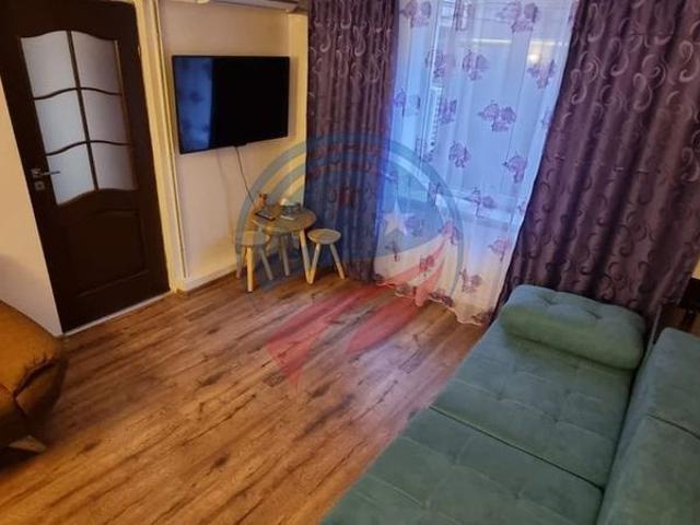 Garsonieră de închiriat Craiova centru, 24 mp, mobilat?.