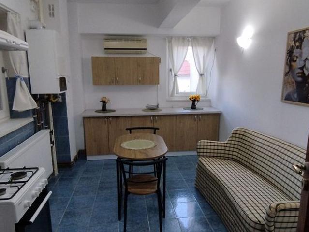 Garsonieră de închiriat în Centru, Craiova, Craiova, 37 mp