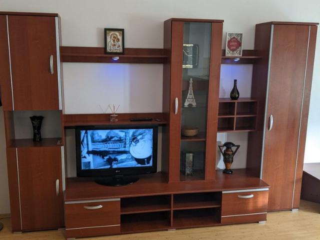 Garsonieră de închiriat în Drumul Taberei, Sector 6, 40 mp, open space