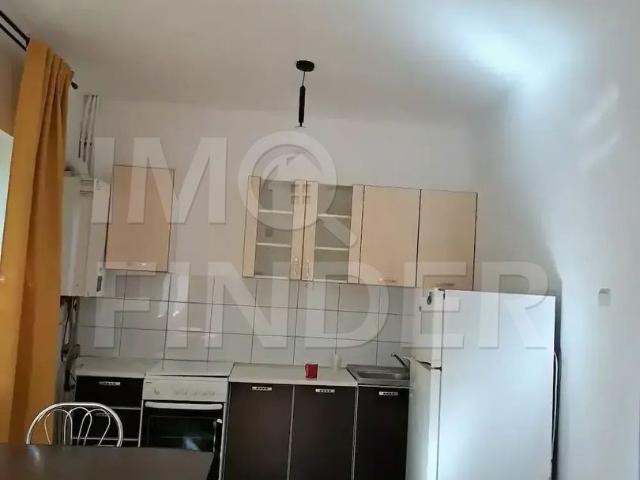 Garsonieră de închiriat în vila zona UMF / Hasdeu