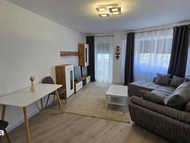 Garsonieră de închiriat – 39 mp, complet mobilată și utilată