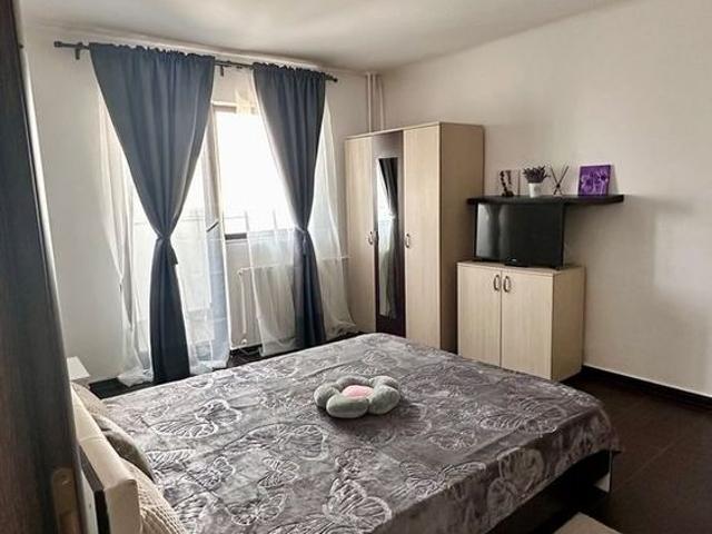 Garsonieră decomandată, mobilată, utilată, Brazada Regia de Tutun