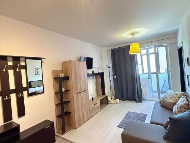Garsonieră dublă de închiriat – 1.800 lei/luna