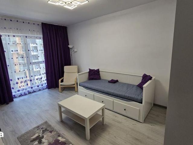Garsonieră Modernă cu Pat Matrimonial și Canapea | Nicolae Teclu