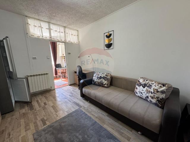 garsonieră pet friendly în astra – loc de parcare inclus