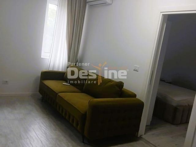 GARSONIERĂ PREMIUM DE INCHIRIAT – LUPENI | 400 €/luna