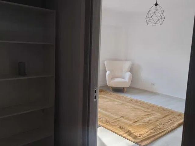 Garsoniera/ Muncii/ recent renovata