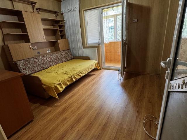Garsoniera Mioveni, 24 mp, Et2, Liviu Rebreanu, mobilata