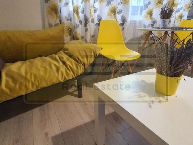 Garsoniera moderna imobil nou Baza 3 15 min Centru