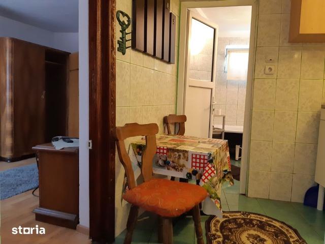 Garsoniera MODESTA mobilata si utilata, garantie 500 lei, vila Orizont