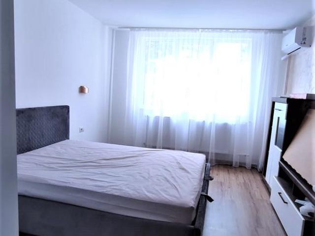 Garsoniera A uri renovata mobilata utilata