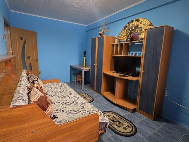 Garsoniera Bld Dorobanti Lic Cerna etaj 1